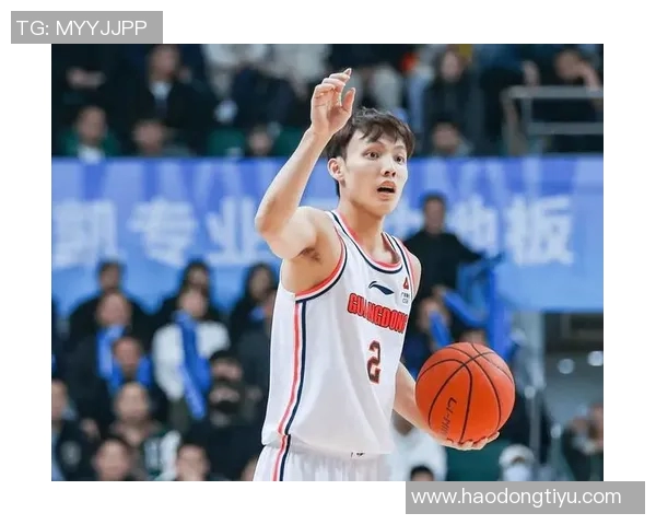 布朗砍下34分8篮板徐杰贡献18分7助攻广厦轻取广东喜迎三连胜